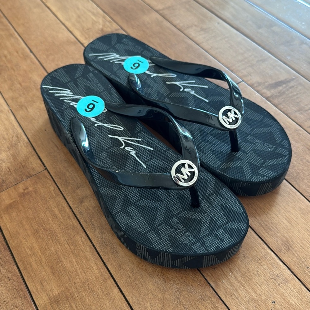 Women’s Michael Kors Sandals